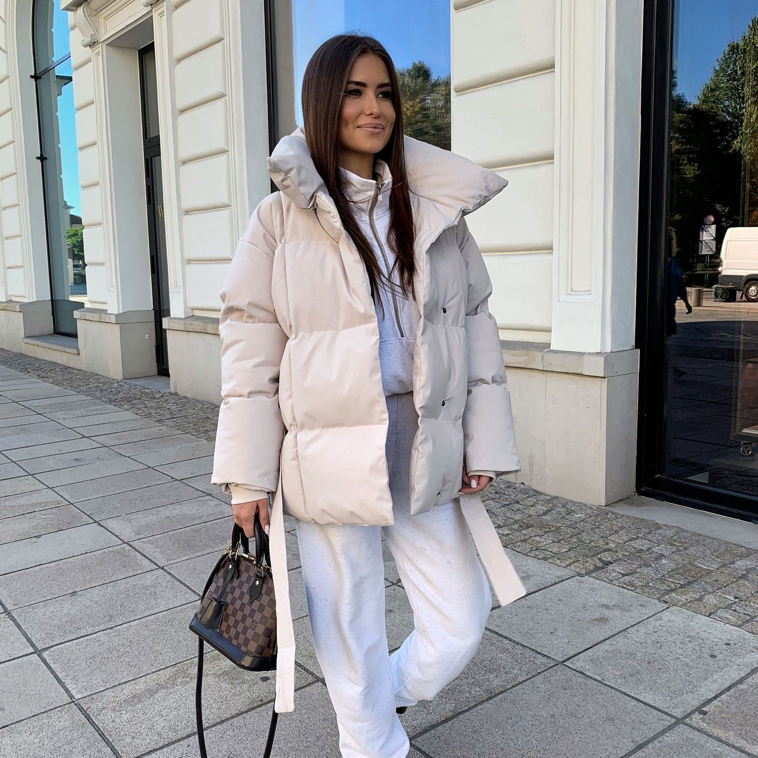 Leana – Elegant jakke med puffærmer til alle sæsoner